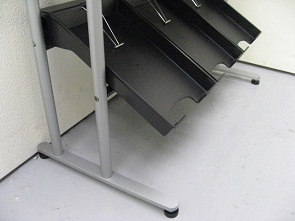 オカムラ パンフレットスタンド A4判3列5段 H1600