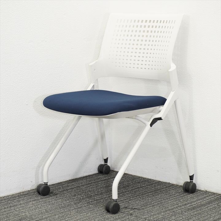 イトーキ モノン ミーティングチェア 樹脂メッシュバック ネイビーブルー