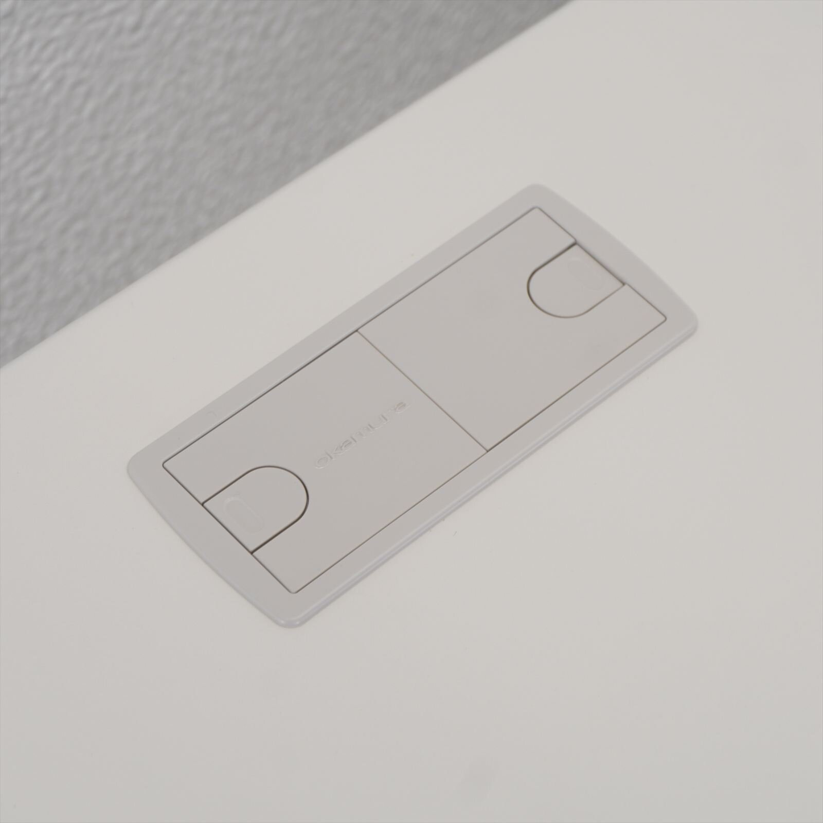 オカムラ SD-V 片袖机 127 A4・B4兼用 特価品