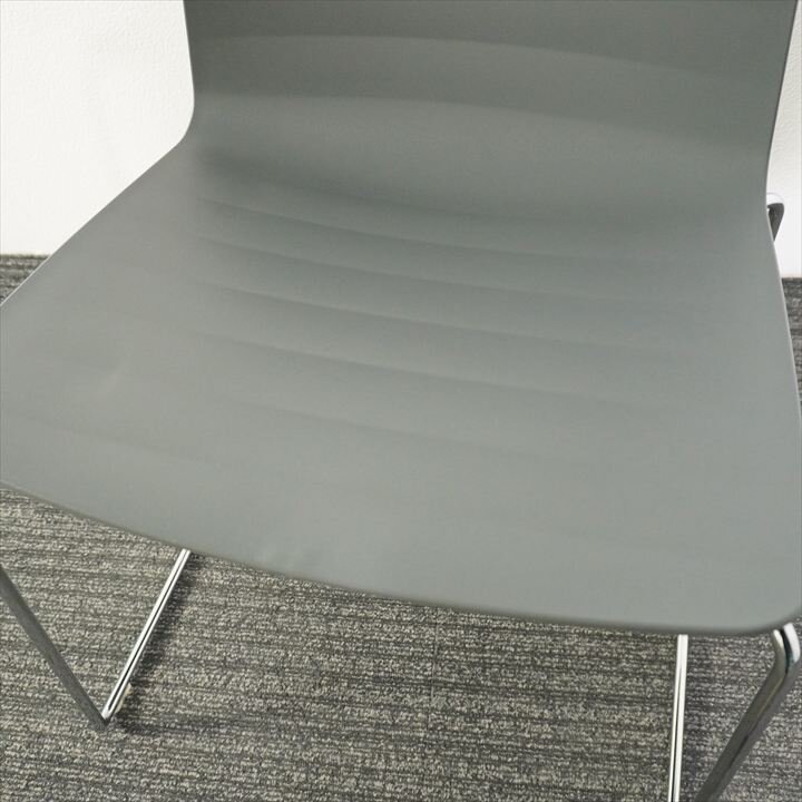 アンドリュー・ワールド フレックスチェアー グレー