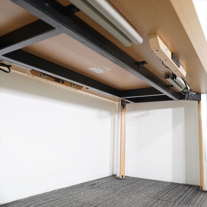 コクヨ WT-150 ミーティングテーブル コンセント／LANソケット付 1890 H700