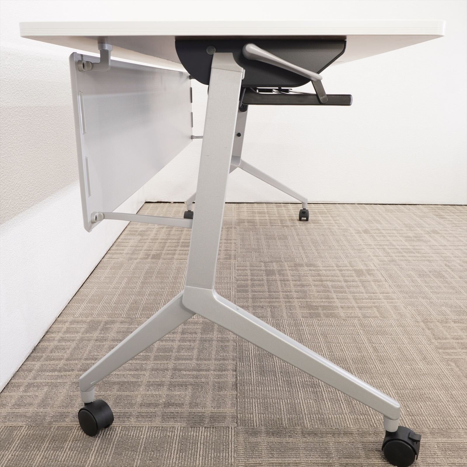 コクヨ リーフライン フラップテーブル 1860 特価品