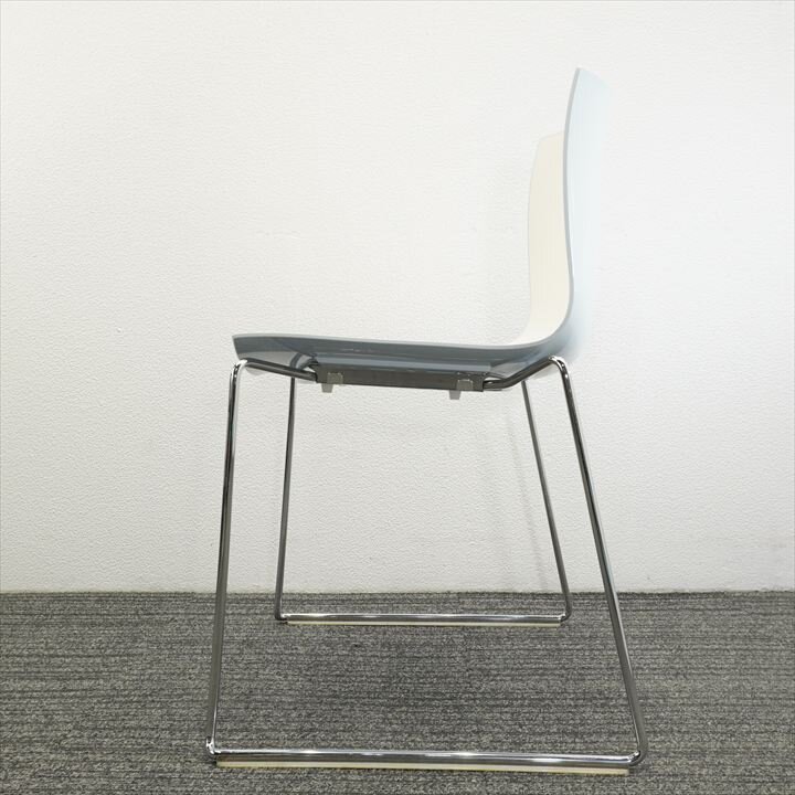 アルペール カティファ46 アームレスチェア スモークブルー