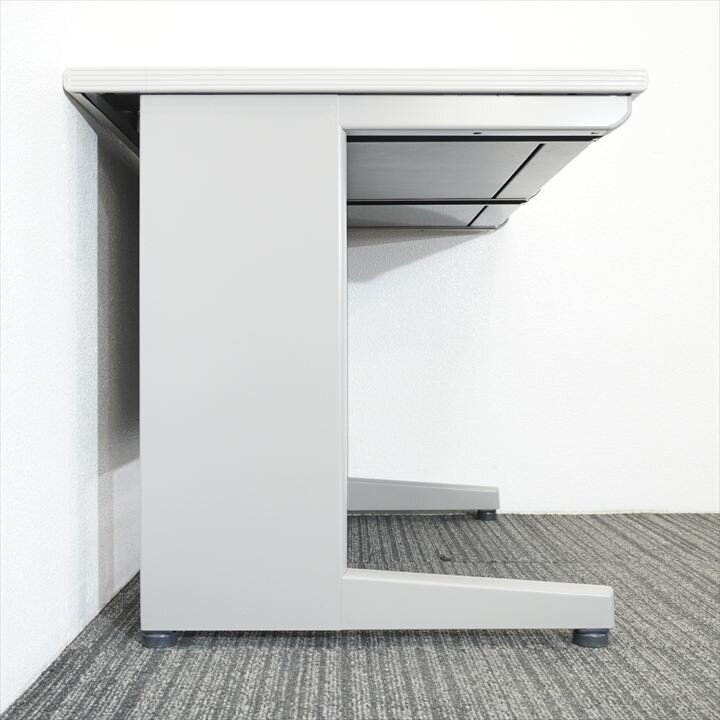 イトーキ CZ 平机 107 WE色