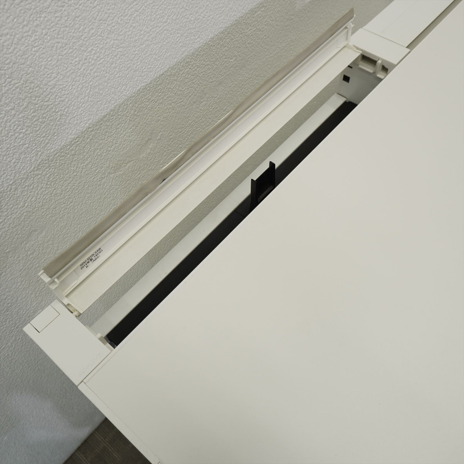 コクヨ ＩＳ 片袖机 107 H720 ホワイト 特価品
