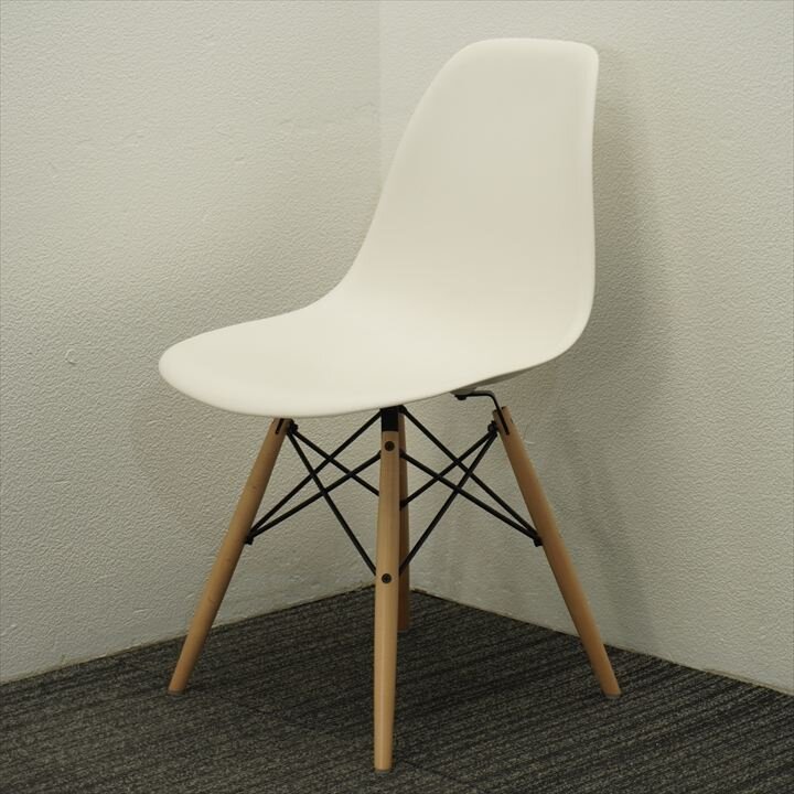 ハーマンミラー イームズ サイドシェルチェアー ホワイト 特価品