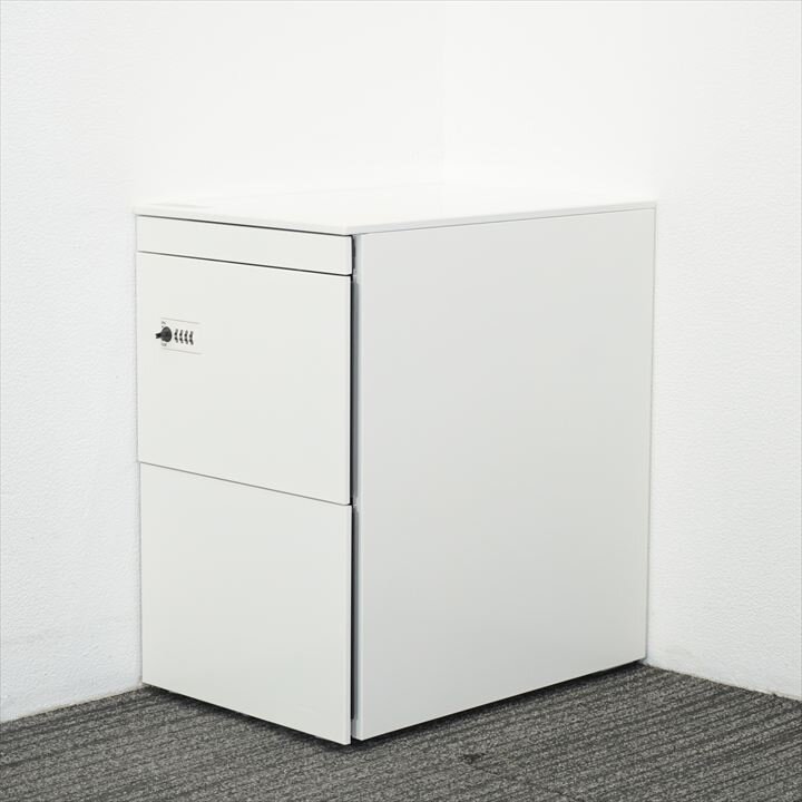 オカムラ プロユニット ダイヤル式3段ワゴン ペントレー サイド取手 H650 ホワイト