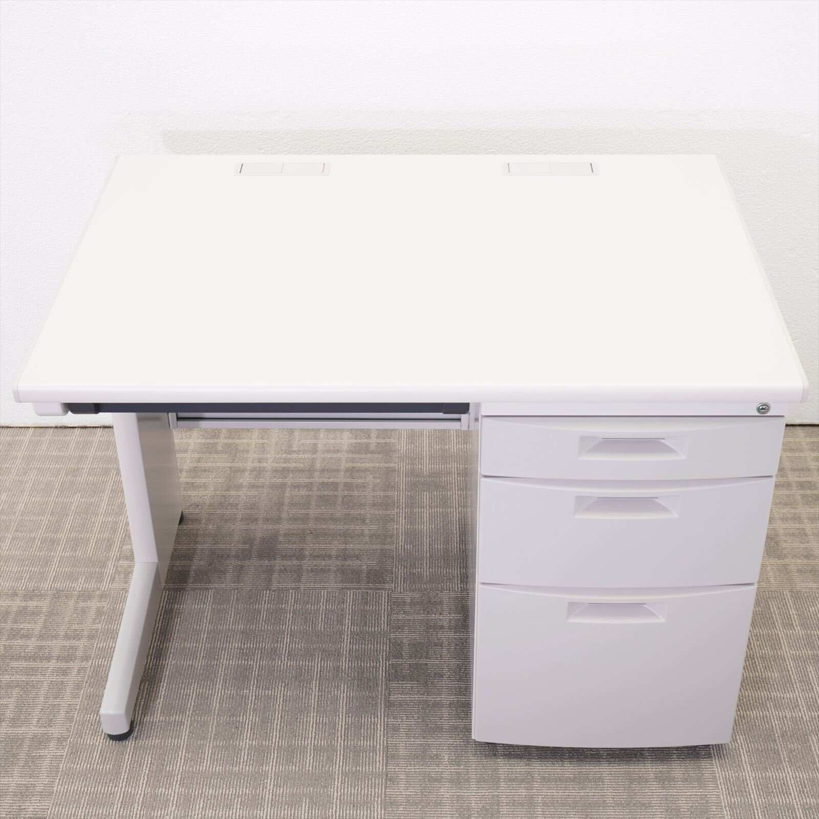 イトーキ CZ 片袖机 107 W7色