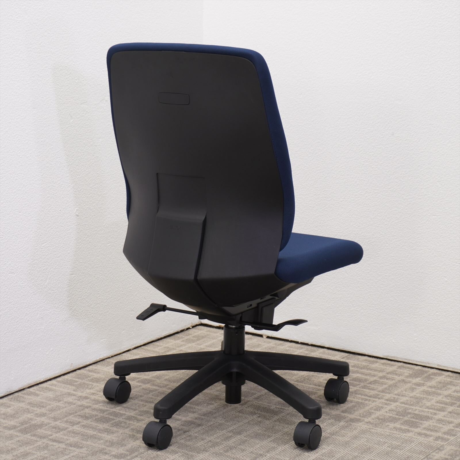 イトーキ トルテＲ ハイバック ネイビーブルー