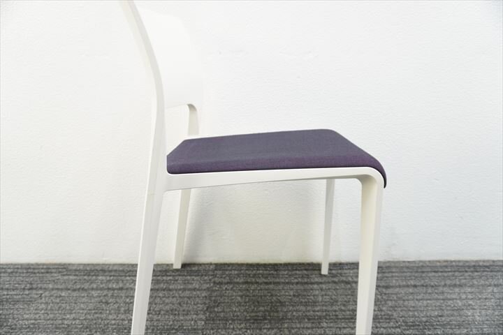 アルペール ジュノ ダイニングチェア パープル／ホワイト