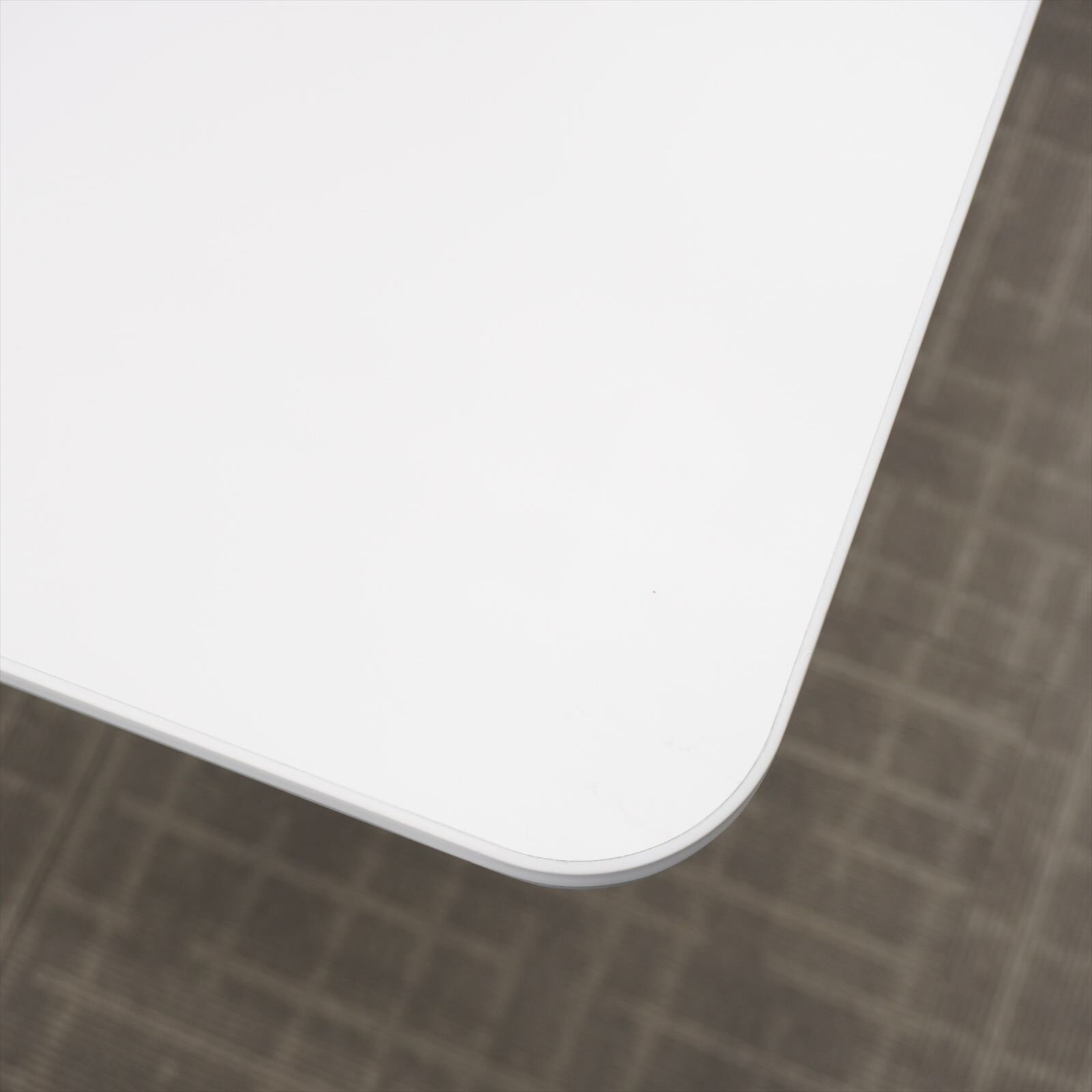 コクヨ BT-500 ミーティングテーブル 1875 T脚 配線ダクト付 ホワイト