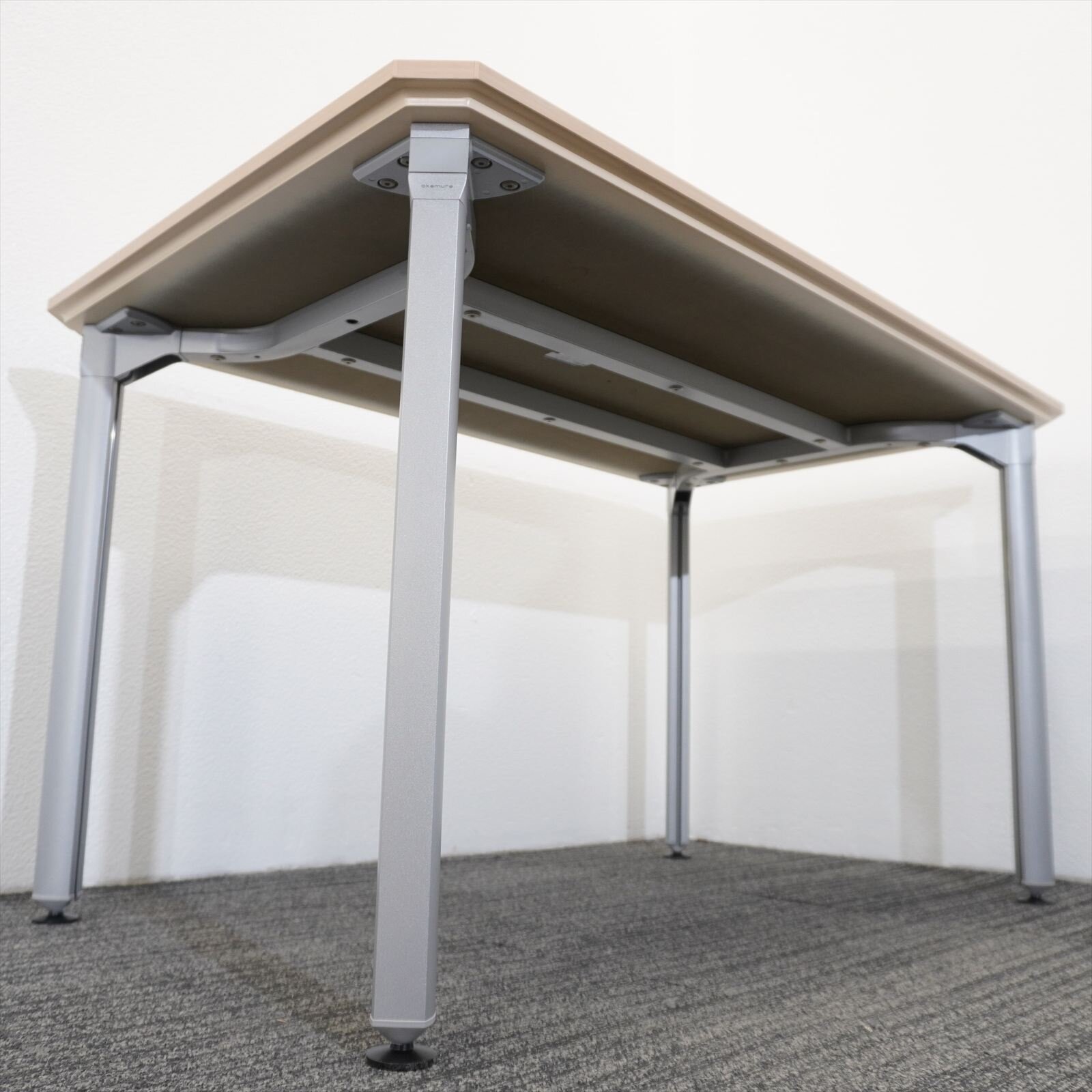 オカムラ スナップパワー ミーティングテーブル 1275 H700 ネオウッドライト