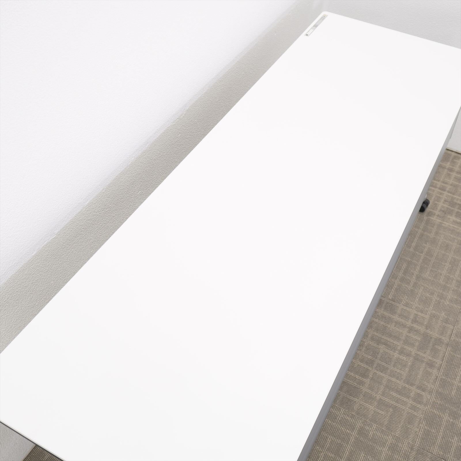 オカムラ インターアクトPRO フラップテーブル 1860 ホワイト