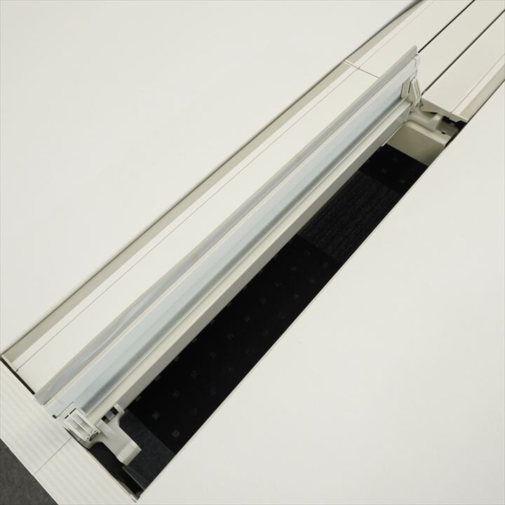 プラス ステージオ フリーアドレス ８４１４ W2400天板6枚+W1200天板２枚