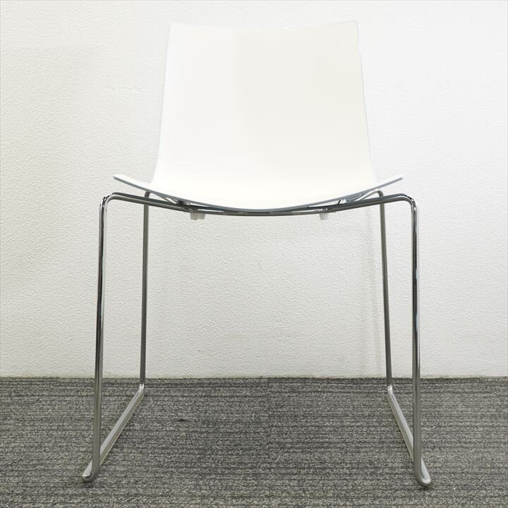 アルペール カティファ46 アームレスチェア スモークブルー