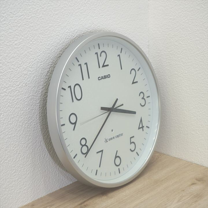カシオ 壁掛 電波時計 シルバー