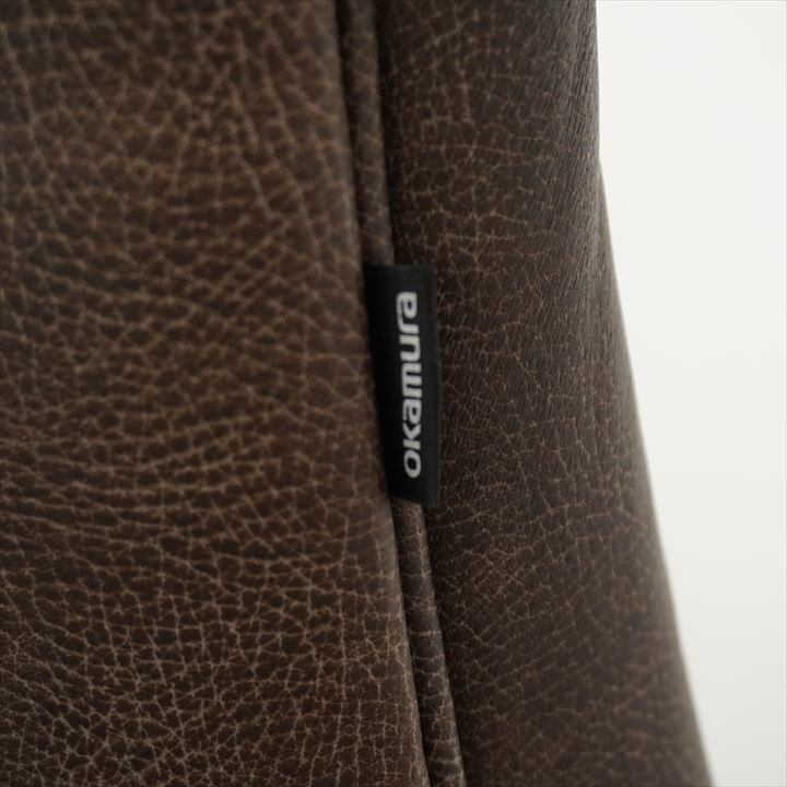【2021年製】オカムラ ライブス パーソナルチェア ワークヴェルタイプ 革張り／ブラウン