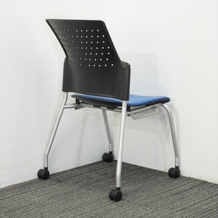 プラス チェダー ミーティングチェアー ブルー ３脚セット 特価品