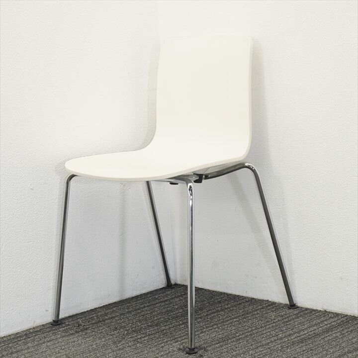 Vitra　ヴィトラ　HALTube　スタッキングチェア　ブルー④ ヴィトラ ハルチューブ スタッキングチェア ホワイト- 中古オフィス