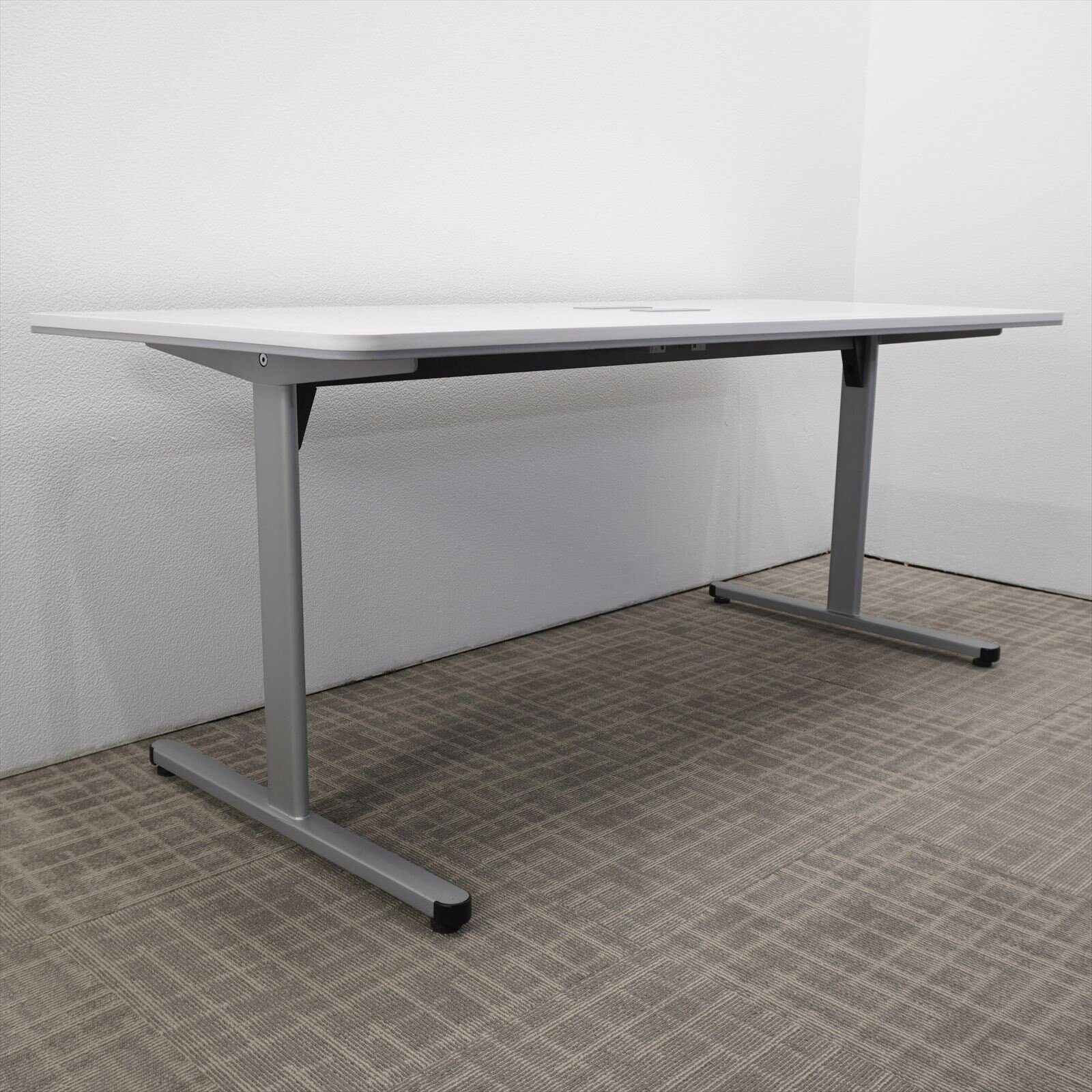 コクヨ BT-500 ミーティングテーブル 1875 T脚 配線ダクト付 ホワイト