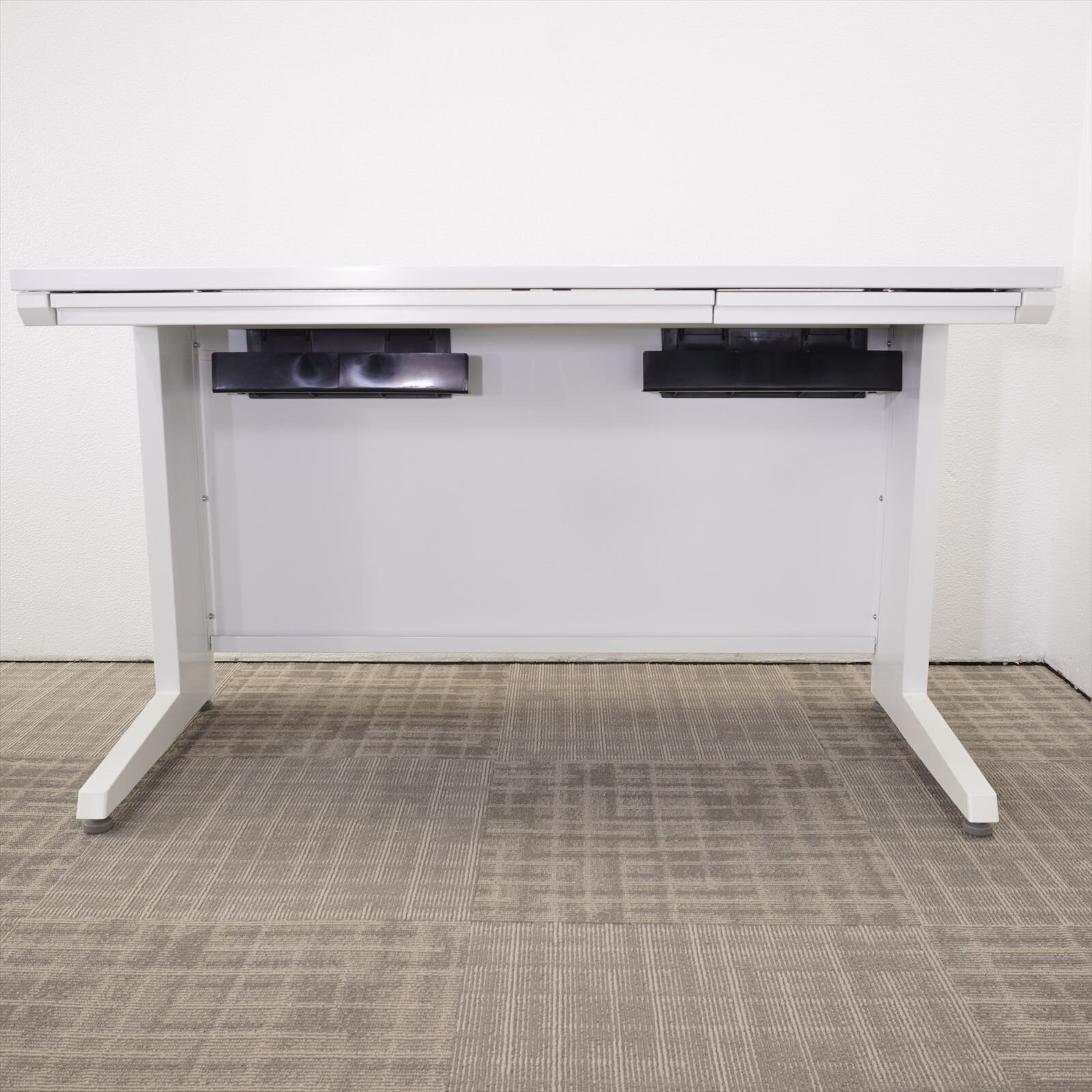 オカムラ アドバンス 126 H720 ホワイト