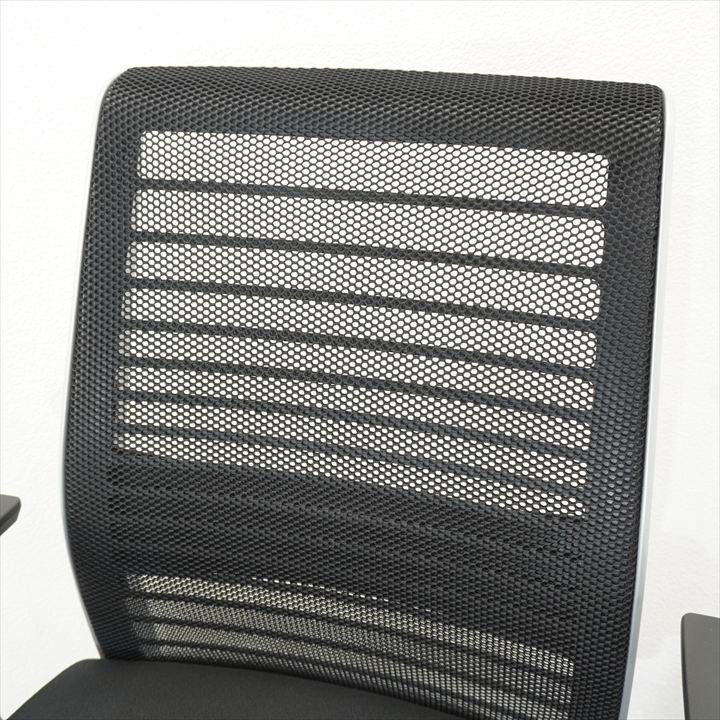 スチールケース ニューシンク 肘付 ブラック