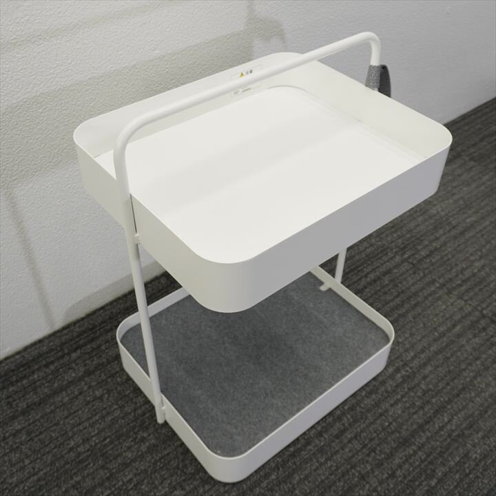 オカムラ ヴィヴァンシリーズ トレイワゴン キャスター付 W481 D380 H653