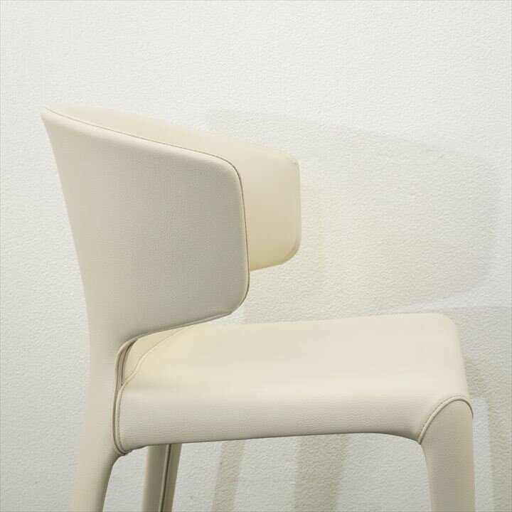 カッシーナ・イクスシー 367 HORA オラ アームチェアー アイボリー 革 特価品