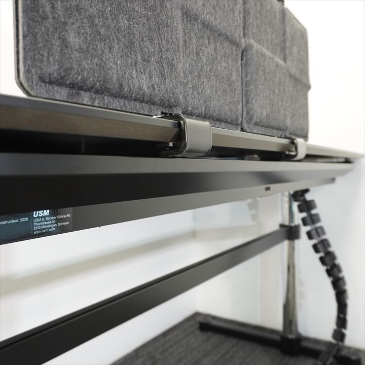 ＵＳＭキトス 手動上下昇降デスク ブラック Ｗ1600Ｄ700