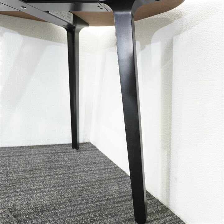 ウチダ レムナ ワークラウンジテーブル 800X800 H620