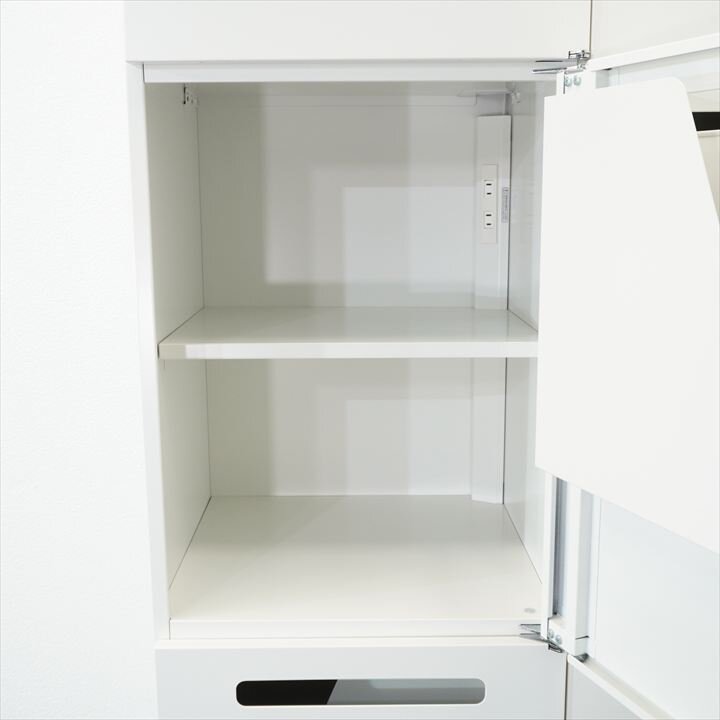 イトーキ ダイヤル式6人用パーソナルロッカー コンセント付 H1850 W9色