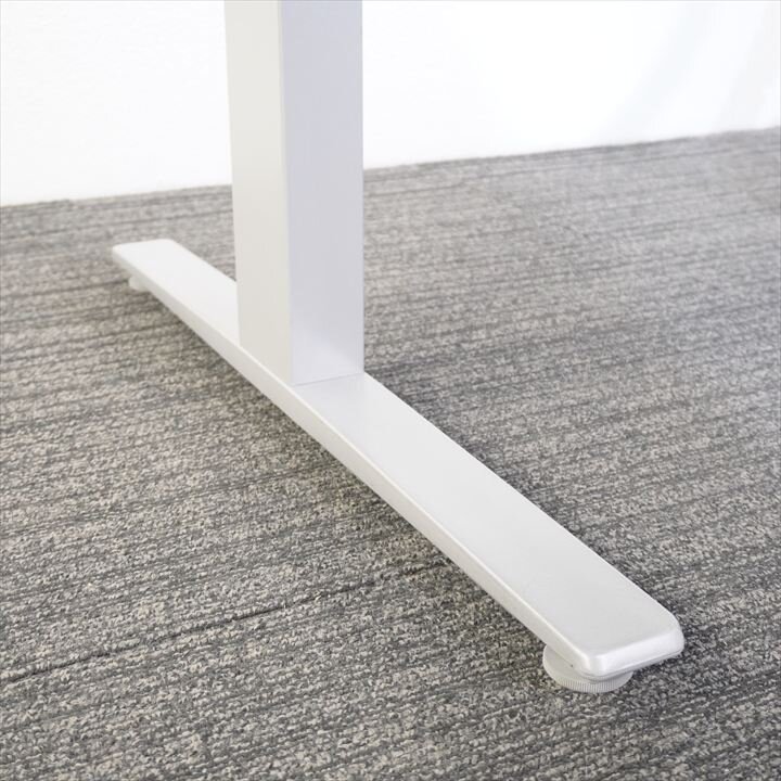 オカムラ スイフト 昇降ミーティングテーブル W2100 D1100 H700-1250