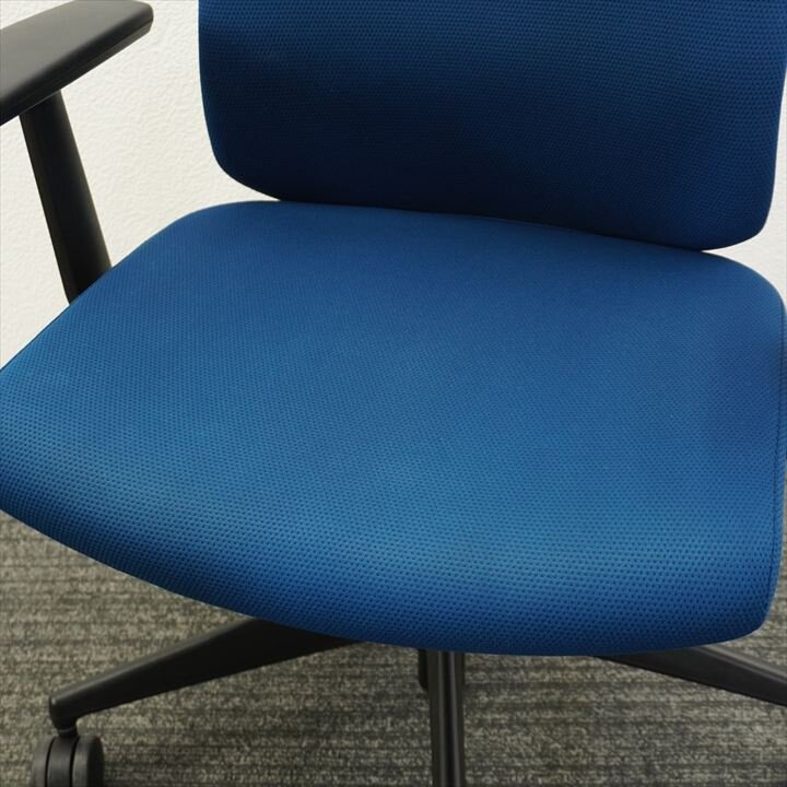 コクヨ ウィザード2 固定肘 プルシアンブルー