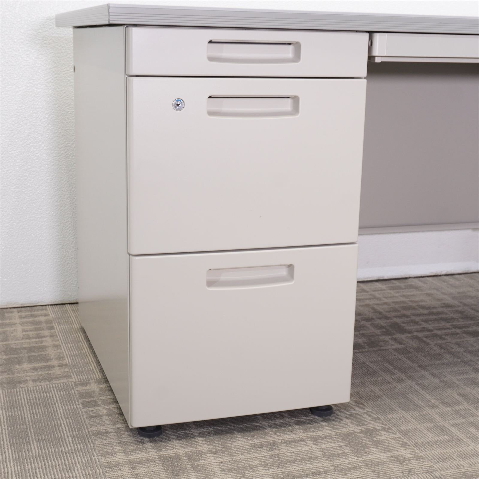 コクヨ SR型 両袖机 167 3×3段