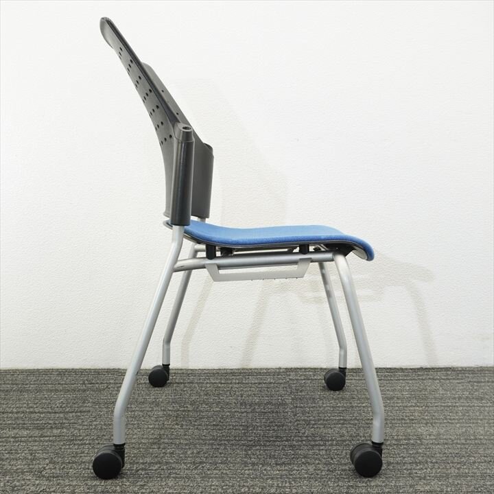 プラス チェダー ミーティングチェアー ブルー ３脚セット 特価品