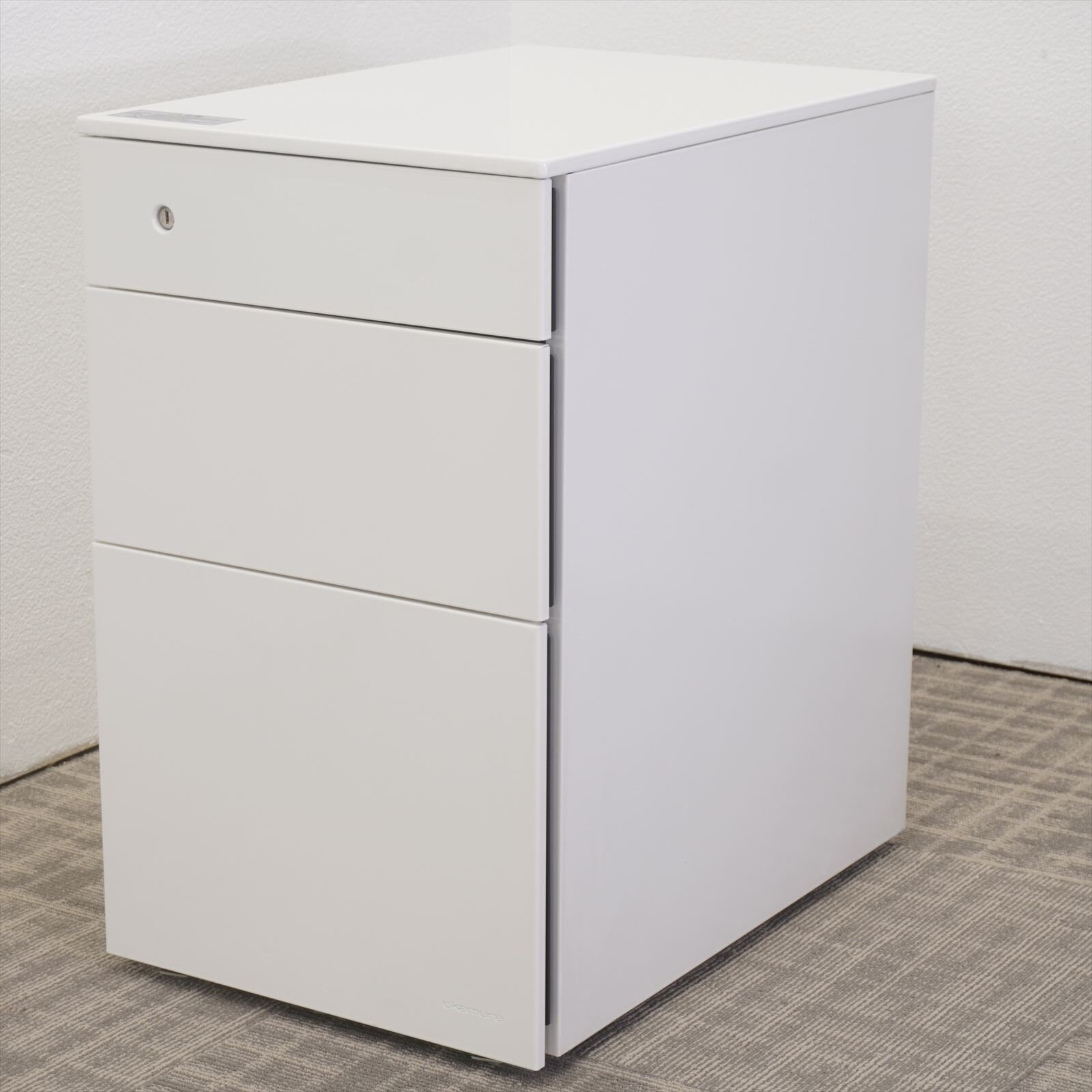 オカムラ プロユニット ３段ワゴン サイド取手 H650 ホワイト