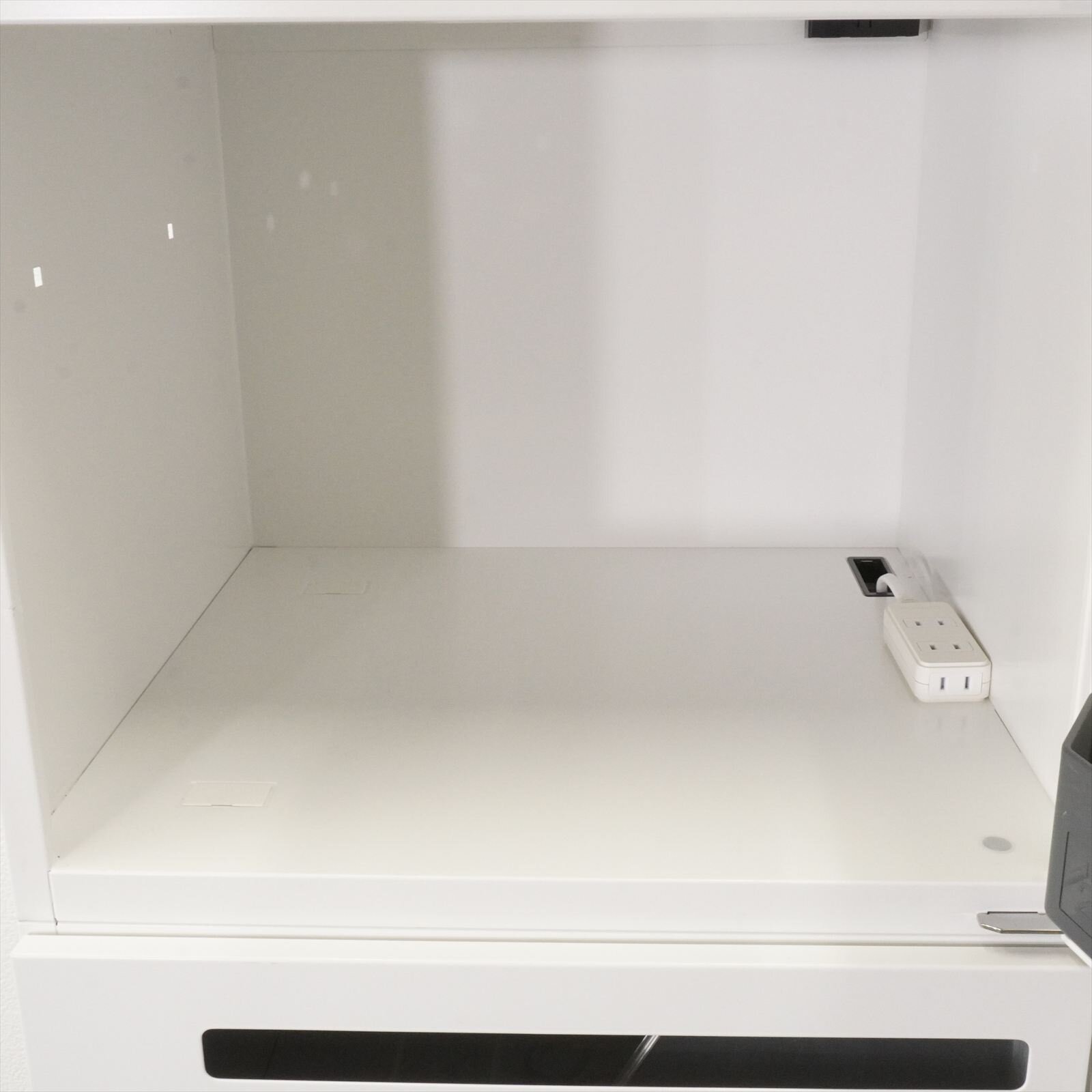 コクヨ イノン プッシュオート式8人用パーソナルロッカー ４台セット H1540