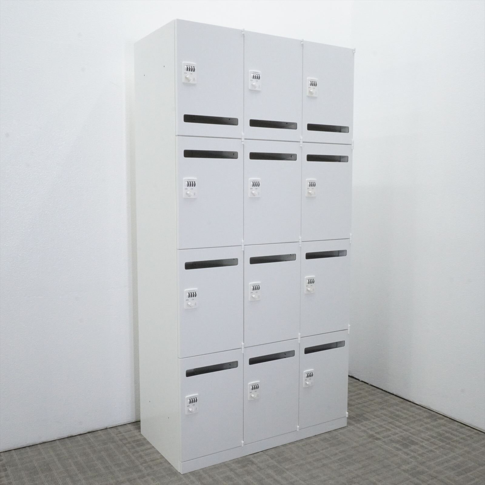 オカムラ レクトライン ダイヤル式12人用モバイルロッカー H1810 特価品