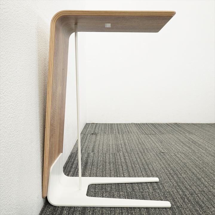 【2021年製】オカムラ アルトピアッツァ サイドテーブル W450 D250 H670 ソーンオーク