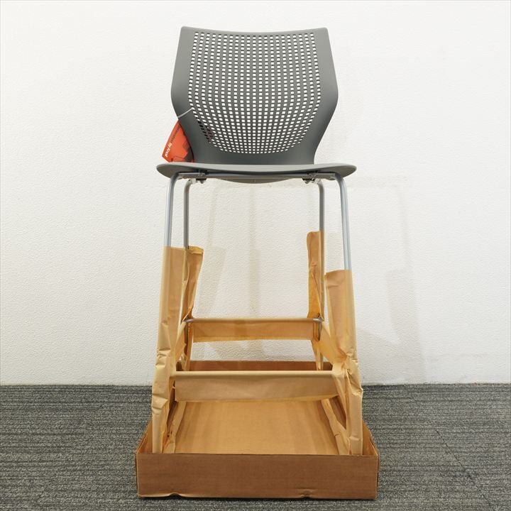 【B級／未使用品】イトーキ取扱 Knoll(ノル) マルチジェネレーション スツールタイプ バーハイト シルバー塗装脚 ダークグレー