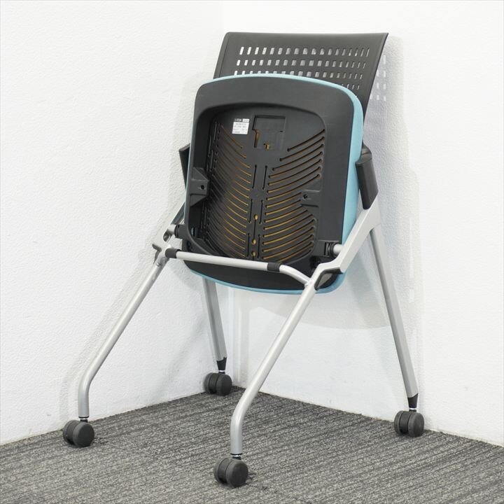 【2017年製】イトーキ モノン ミーティングチェア 樹脂メッシュバック ターコイズブルー