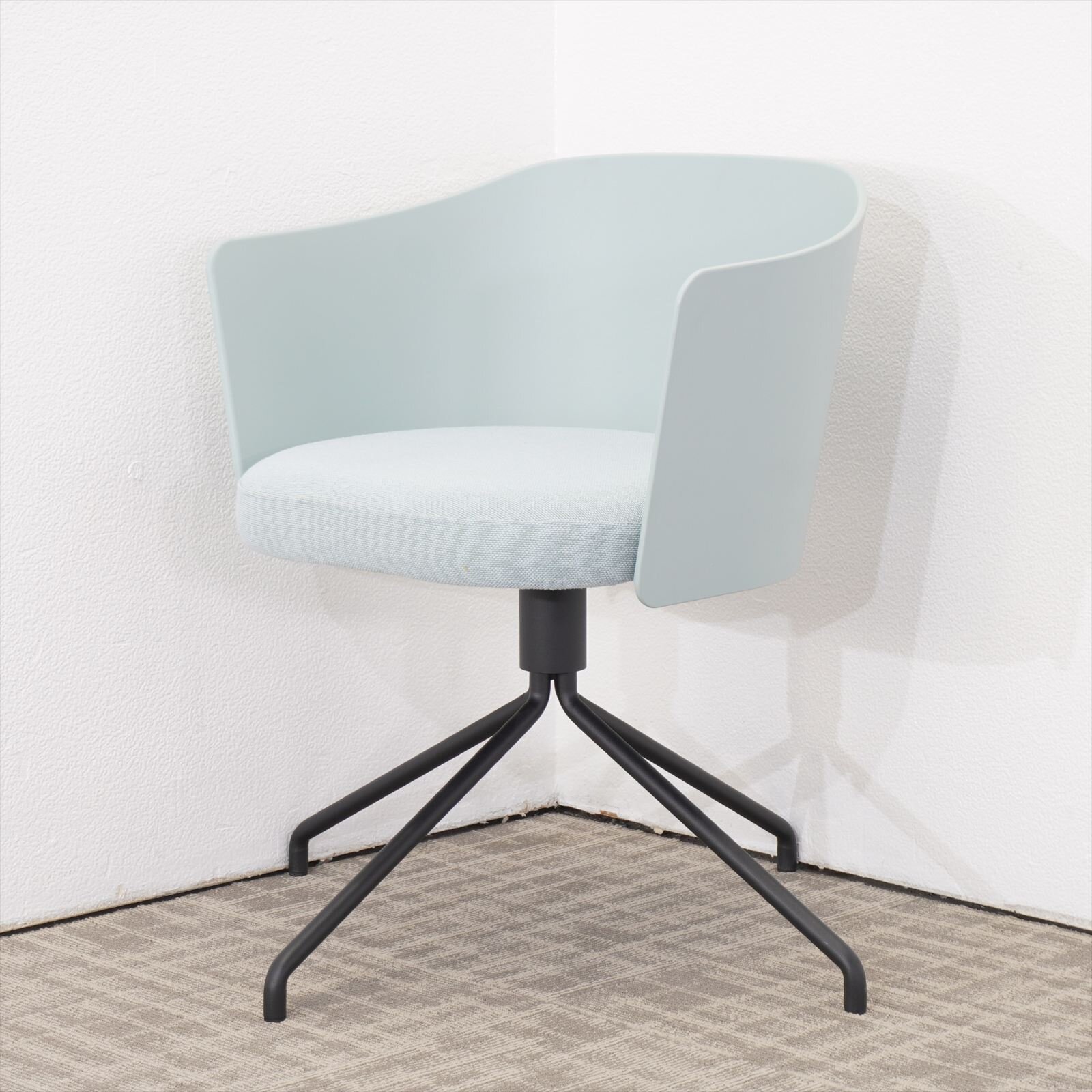 コクヨ コーデ ミーティングチェア ソフトグレー