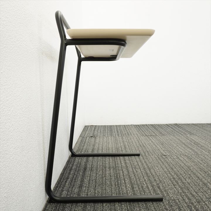 オカムラ シェリル パーソナルテーブル ブラック脚 プライズウッドライト W600 D440 H704