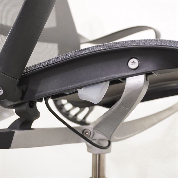 ハーマンミラー セトゥーチェアー 肘付