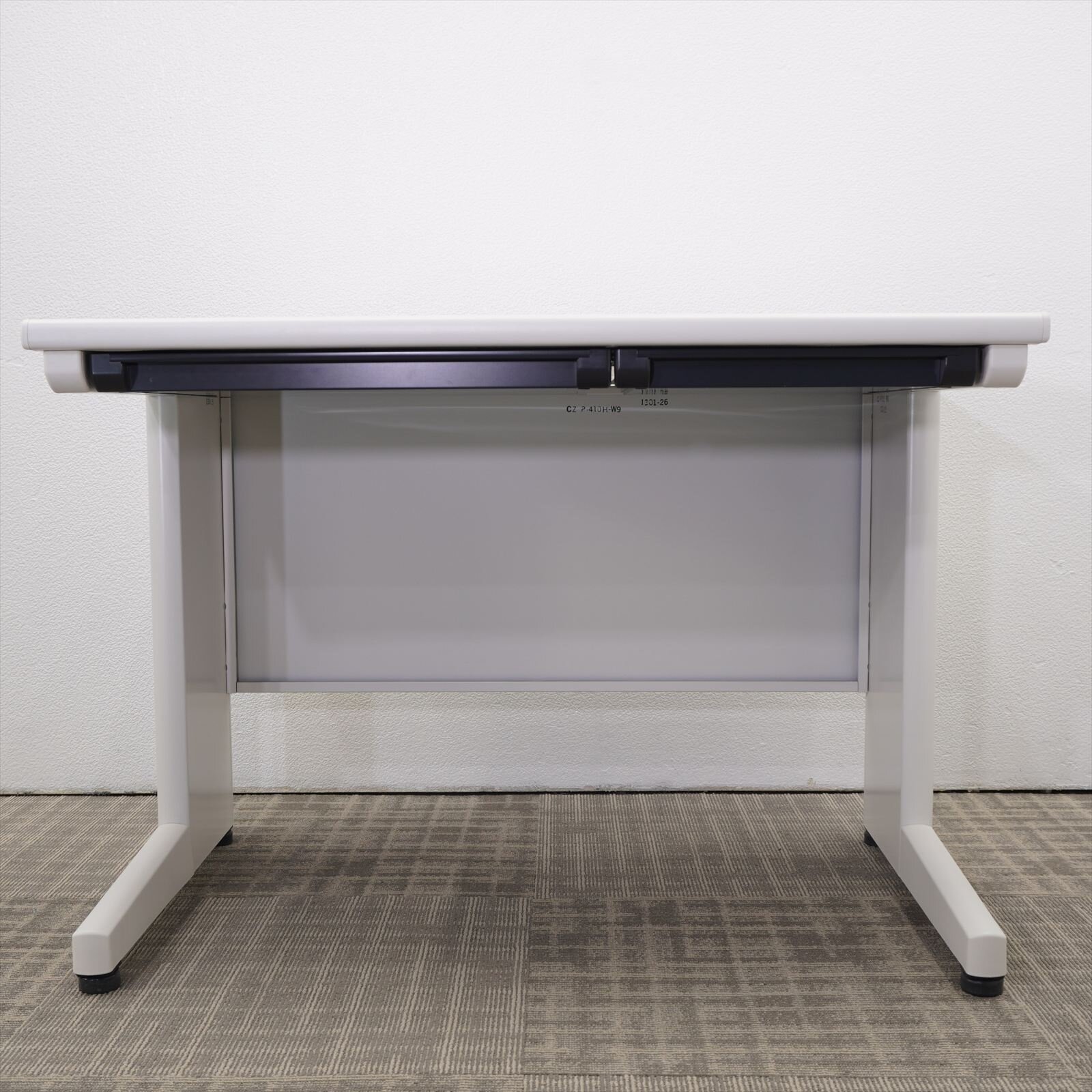 イトーキ CZ 平机 107 W9色