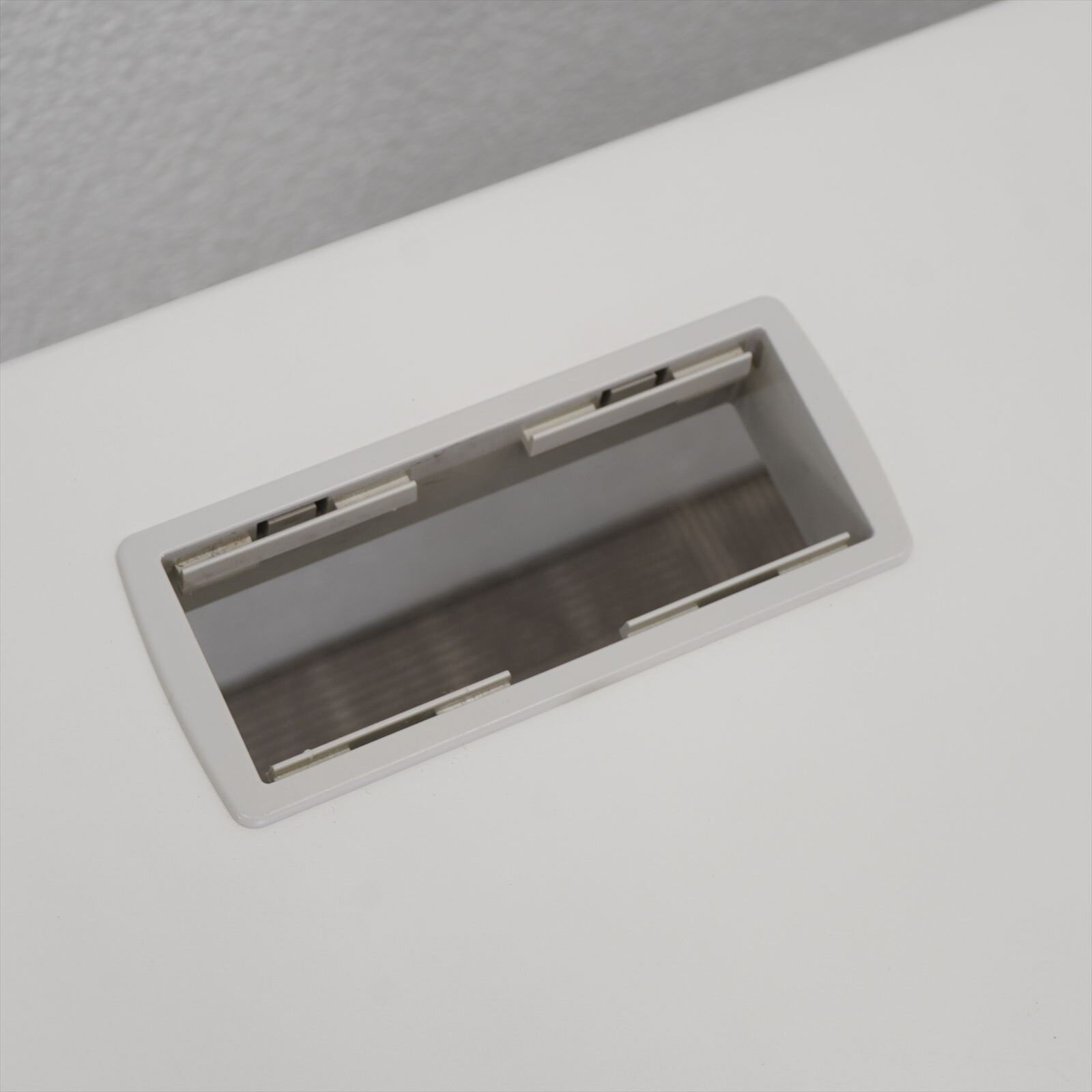 オカムラ SD-V 平机 107