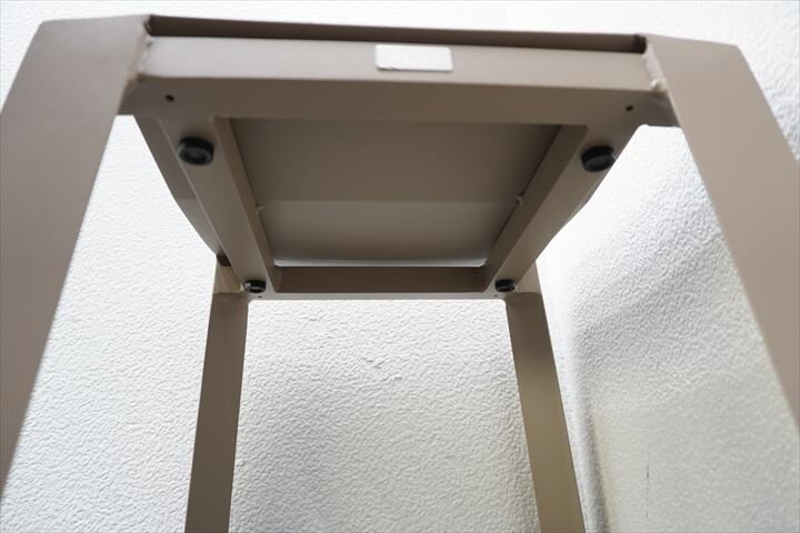 ジゼル KUN トライチューブスツール ベージュ