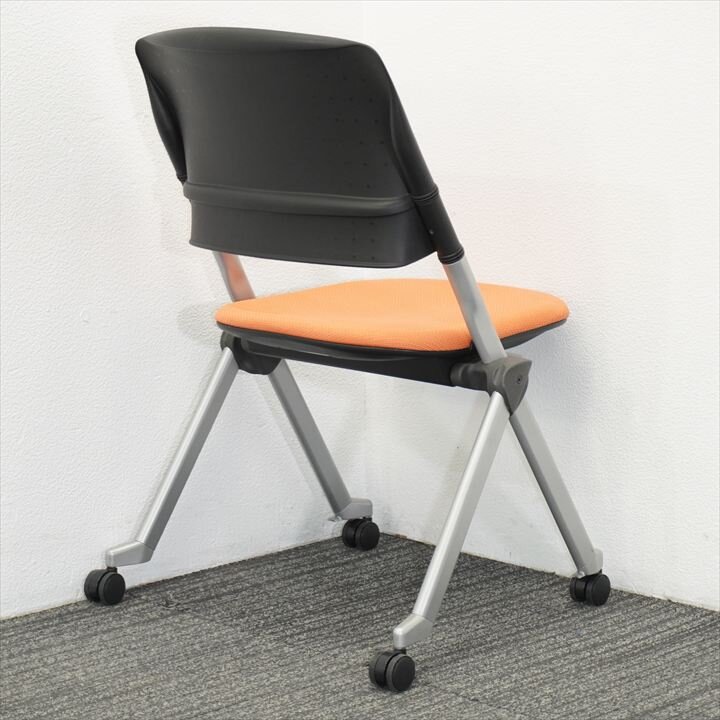 オカムラ リータ ミーティングチェア オレンジ