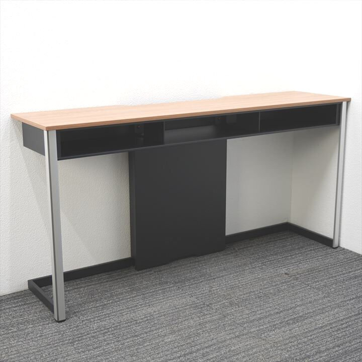 コクヨ　壁面AV機器台