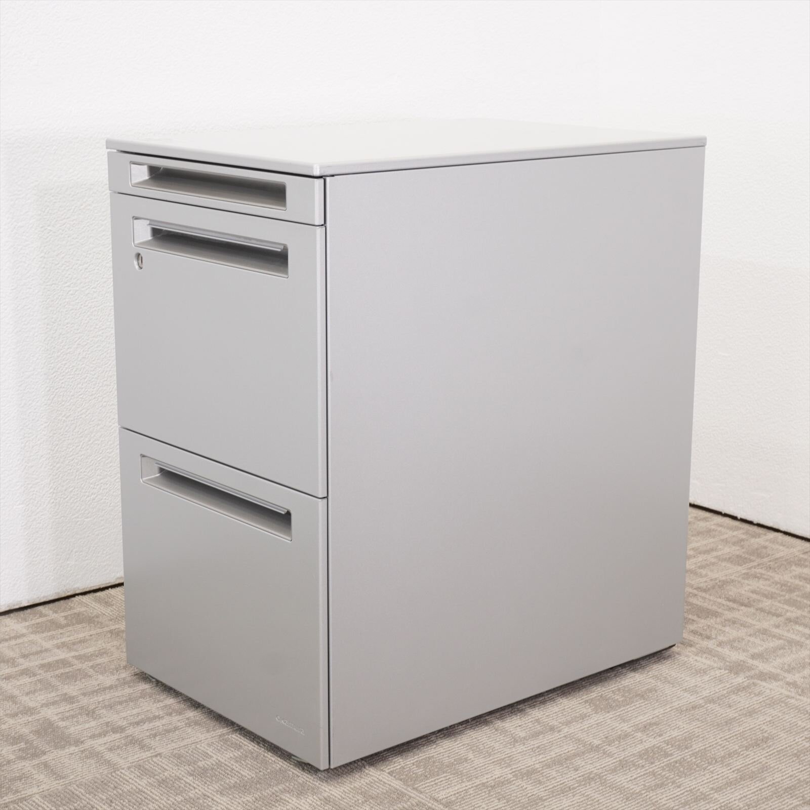 オカムラ アドバンス 3段ワゴン ペントレー H650 シルバー